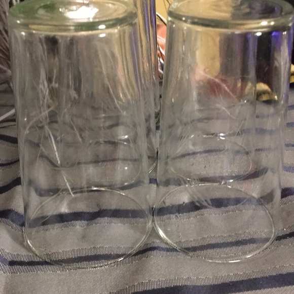 6 glasses etched  4 3/4 X 3 - Picture 2 of 3